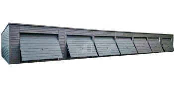 Sorgarázs 24x5,5m - 7x billenőkapu - antracit - tető hátra lejtő ID785